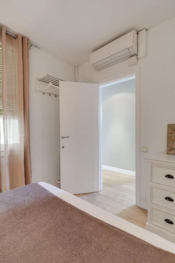 Enjoy Apartments Rafaela Barcelona